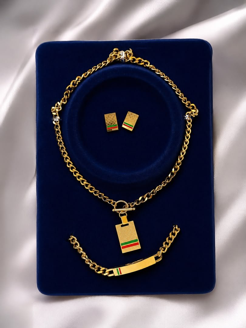 Signature Luxe Jewelry Set